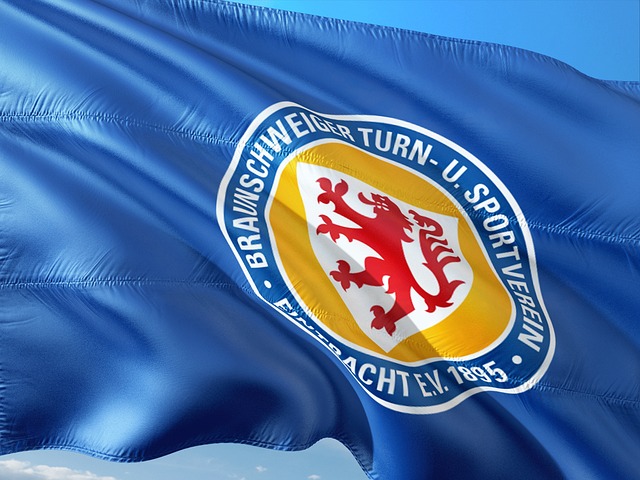 猹伯特AI足球分析 - 稳如磐石的国米，遭遇动荡的利物浦